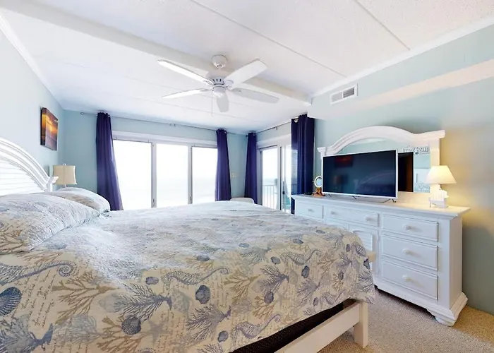 Pelican 304 Ocean City
